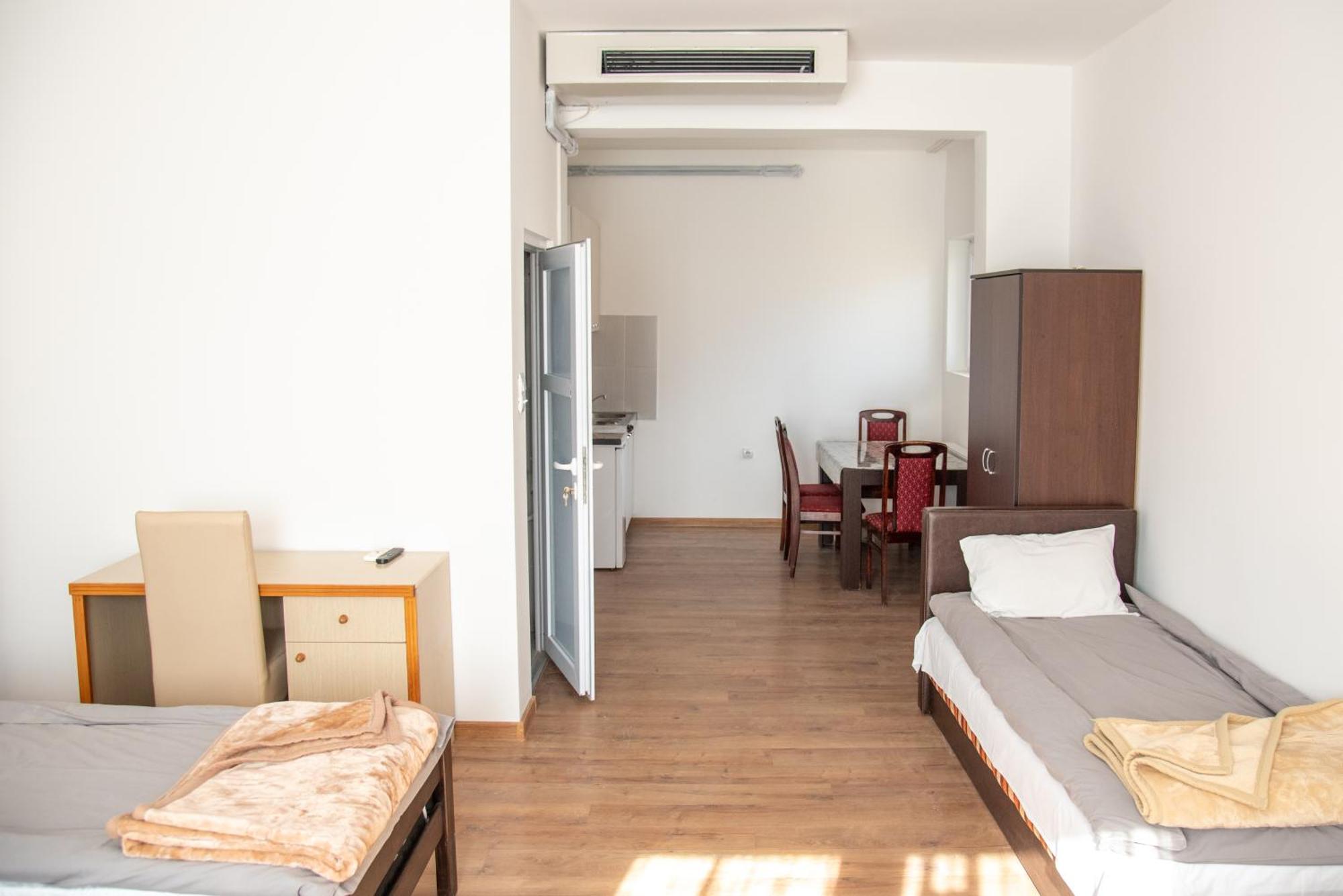 Apartments Kuca Aleksic Ni المظهر الخارجي الصورة