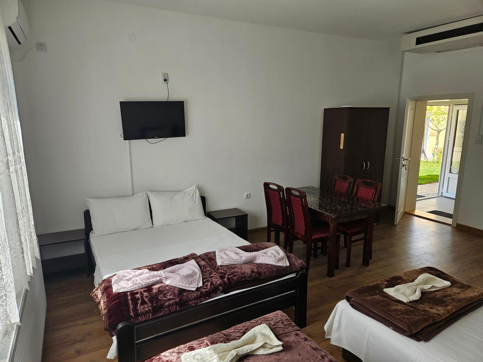 Apartments Kuca Aleksic Ni المظهر الخارجي الصورة