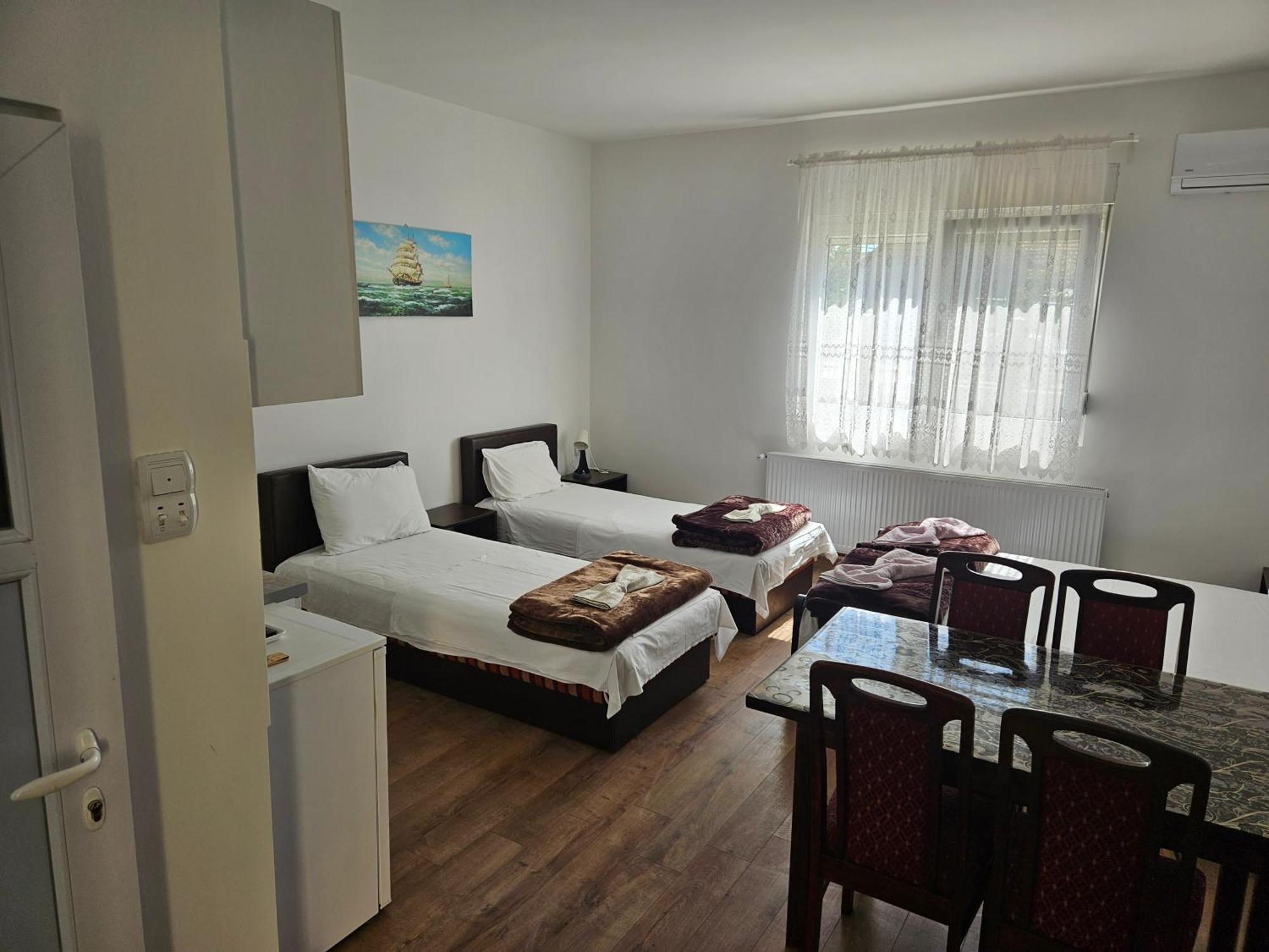 Apartments Kuca Aleksic Ni المظهر الخارجي الصورة