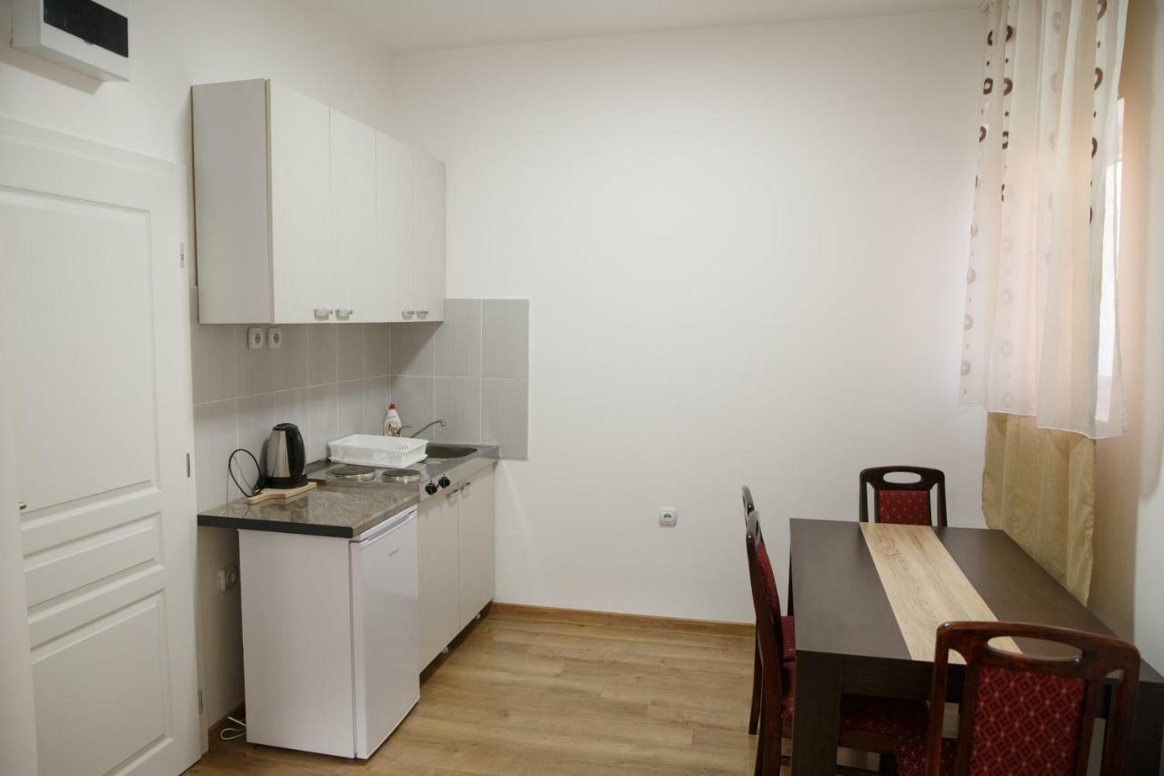 Apartments Kuca Aleksic Ni المظهر الخارجي الصورة